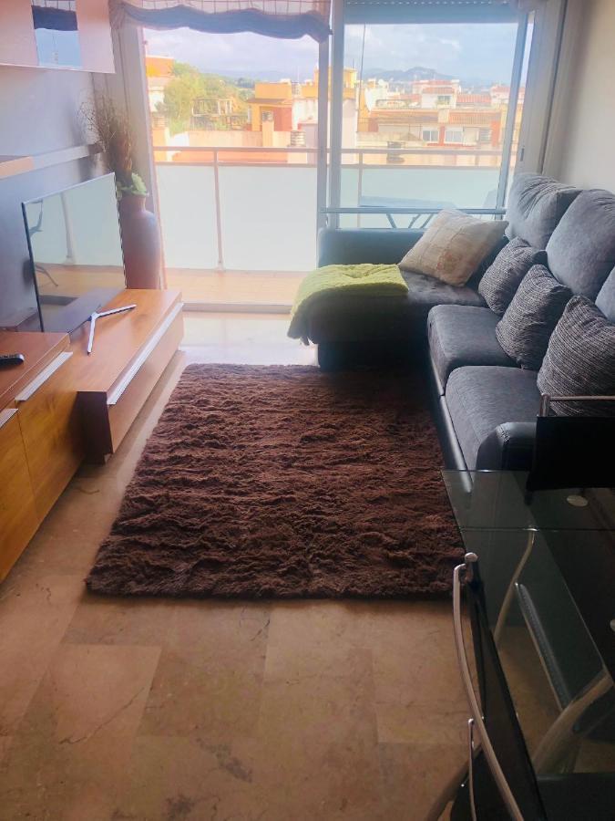 Apartamento Con Terraza Y Piscina En Malgrat De Mar Exterior photo